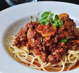 spagetti och köttfärssås