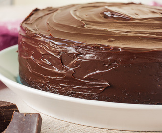 Čokoladno čokoladna torta