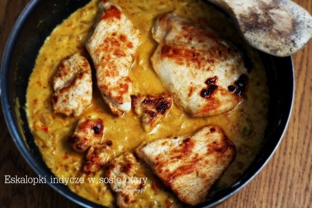 Eskalopki z indyka w sosie curry