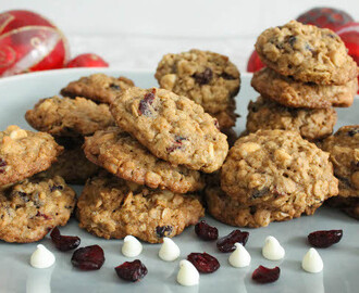 Chewy Oatmeal Cookies with Cranberries and White Chocolate