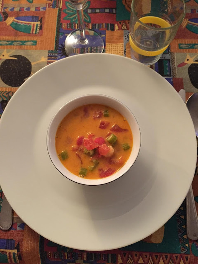Pikantna zupa tajska z krewetkami