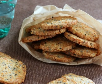 Crispy Cheese Biscuits