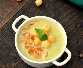 Kremowa zupa brokułowo-serowa