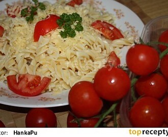 Italské těstoviny s rajčaty