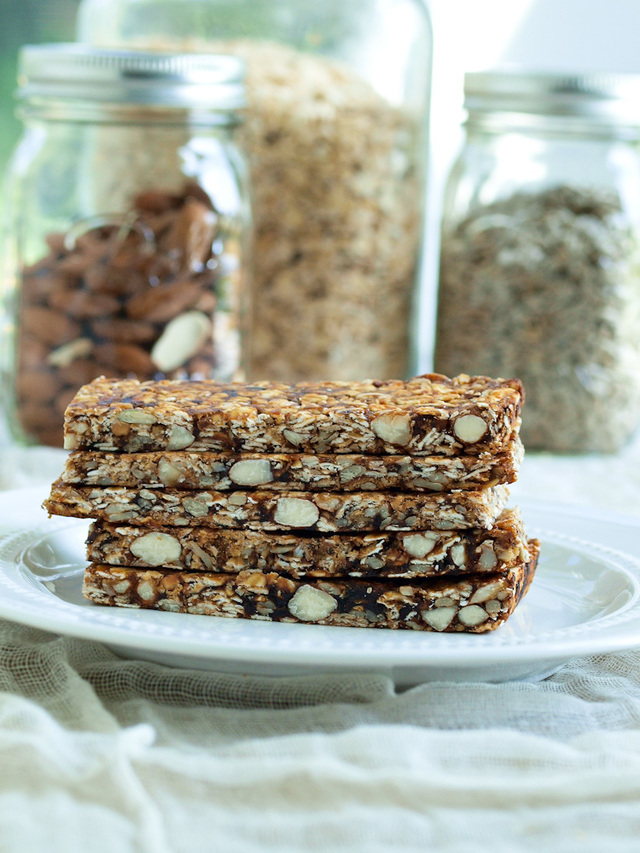 Easy Homemade Fruit, Nut, and Seed Granola Bars