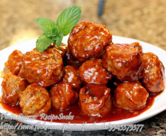 Tofu Balls With Sweet And Sour Sauce