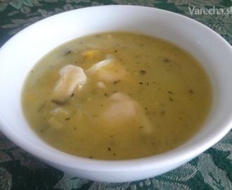 Cukinová polievka so zemiakovými pirohami (fotorecept)