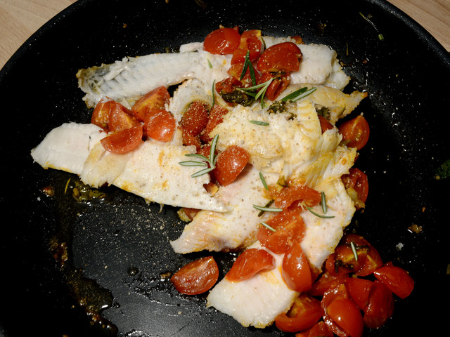 Fisch mit Tomaten Chutney und Vanille