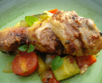 Pileći pesto bataci s miješanim povrćem :: Pesto grilled chicken drumsticks with mixed vegetables