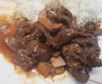 BEEF and MUSHROOM in OYSTER SAUCE