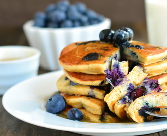 Blueberry Whole Wheat Buttermilk Pancakes