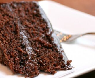 Beskrajno sočna čokoladna torta