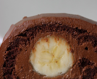Čokoladni rolat sa bananama-Roulé banane / chocolat
