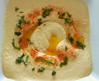 Hummus - tradičná arabská pochúťka
