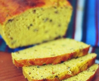 kukurydziany chleb na maślance - bez glutenu, bez drożdży