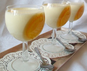 Vanilkova panna cotta s pomarancovym zele, Vanilla panna cotta with orange jelly