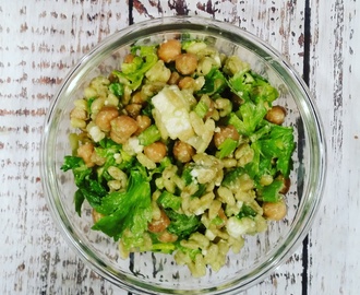 Kichererbsen-Salat mit Avocado