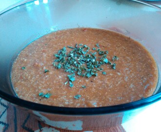 Rajská polévka s hlívou a quinoou