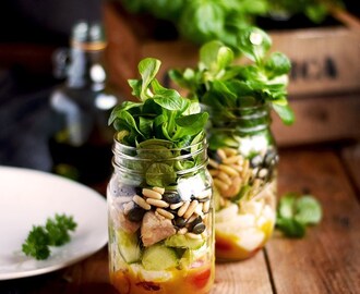 Honig-Senf-Schichtsalat – Salat to Go im Glas