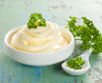 La mayonnaise allégée : mode d’emploi