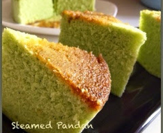 Steamed Pandan Gula Melaka Cake 蒸香兰椰糖蛋糕