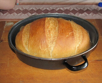 Olcsó házi kenyér "öreg" tésztából