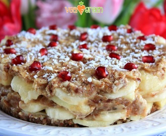 Witariański jabłecznik z musem daktylowym bez cukru, bez glutenu / RAW Vegan Apple Pie with date mousse