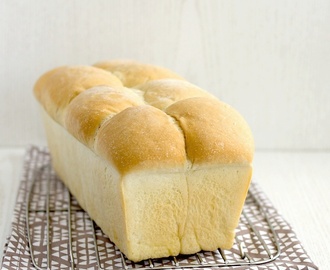 Toastový máslový chléb