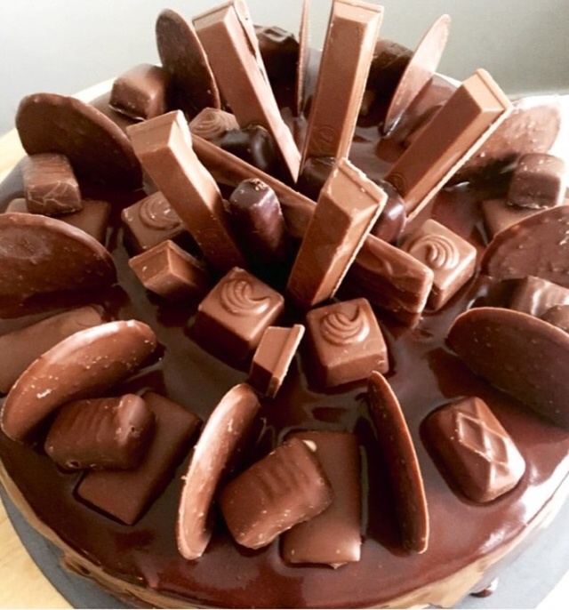 Choklad deluxe tårta
