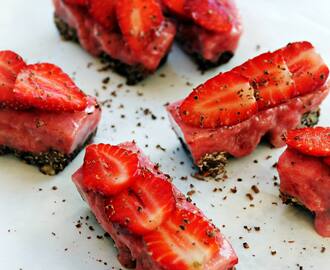 Frozen Strawberry Bites with Chocolate and Walnut Bottom