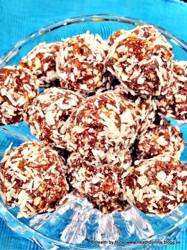 Nyttiga chokladbollar/ Healthy, no-bake chocolate balls