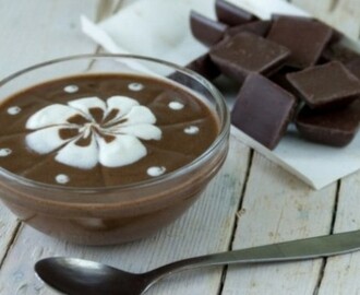 Σπιτική κρέμα σοκολάτα, από το icookgreek.com!