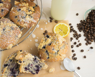 Blueberry Muffins mit knusprigen Streuseln