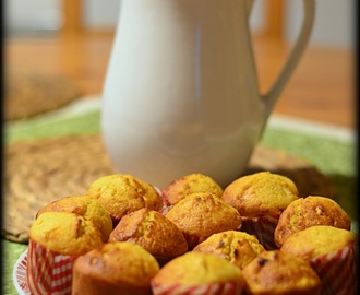 Ultra pomerančové muffiny s bílou čokoládou