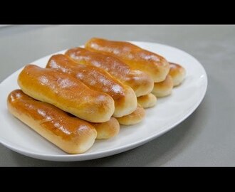 Worstenbroodjes bakken met Robèrt van Beckhoven - YouTube