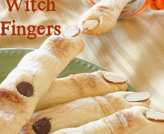 Sugar Cookie Witch Fingers {Halloween}