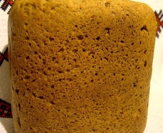 Ржаной хлеб с добавлением кофе и изюма