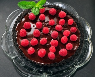 Chocolate Raspberry Tart – decadent, yet easy to make
