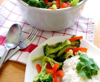 Stir-Fried Broccoli with Ginger and Thai Oyster Sauce Recipe