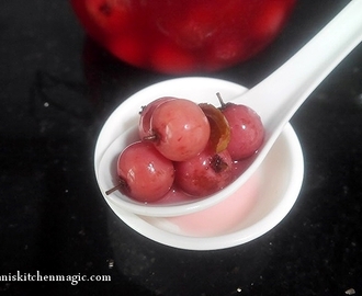 Lololikka Uppum Mullakum  Ettathu (Spiced and Salted Scram Berries)