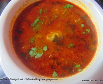 Simple Wet Bombay Duck /Bombil curry with Spring onions