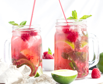 Cocktail Time: Raspberry Mojito