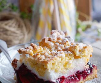 Ciasto z wiśniami i bezą / Cherry meringue cake