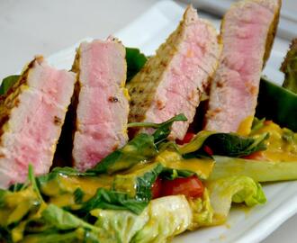 Seared Tuna Salad with Mango Vinaigrette Recipe