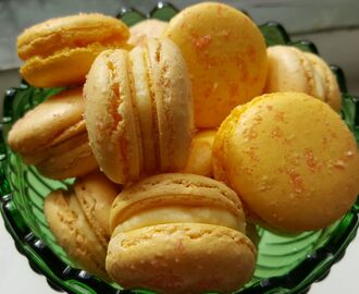 Macarons med passionsfruktstryffel