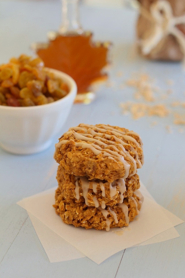 Pumpkin Oatmeal Cookies with Maple Icing