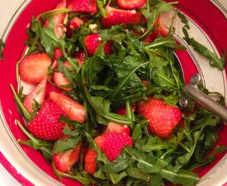 Strawberry & Rocket Salad