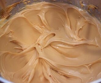 Karamelový krém bez varenia: Pripravíte ho rýchlo a je vhodný ako plnka do takmer všetkých koláčov a zákuskov od výmyslu sveta