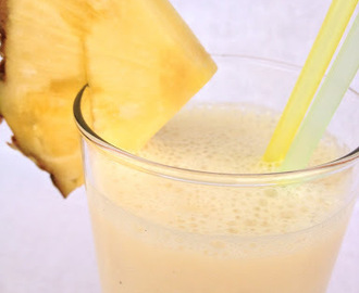Ananasovobanánové smoothie