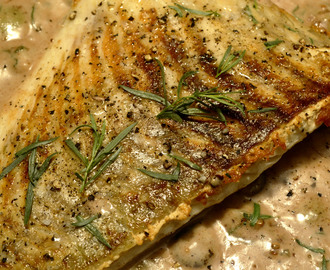 Fisch Filet mit Trauben Walnuss Sauce und Estragon